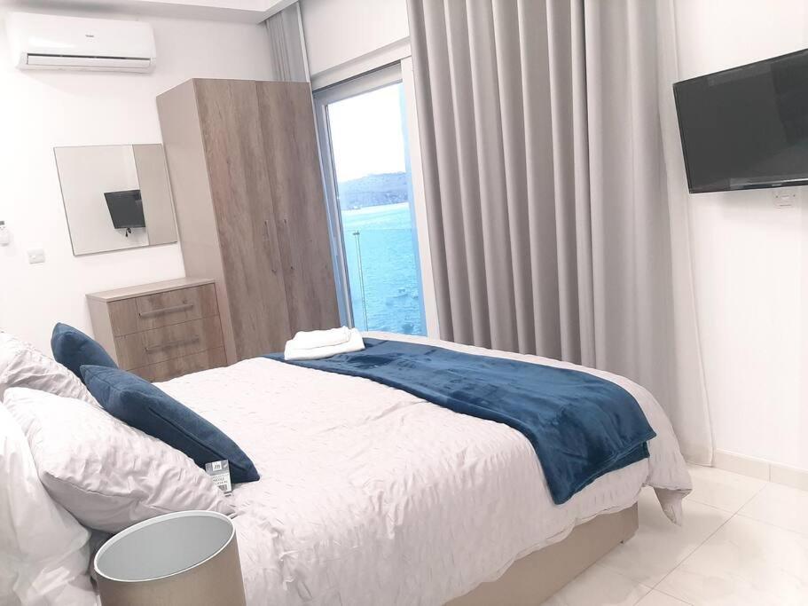 New Seafront Apartment - Spectacular Views San Pawl il-Baħar Eksteriør bilde